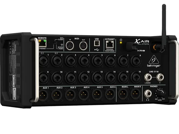 Цифровой микшер Behringer XR18 18 каналов